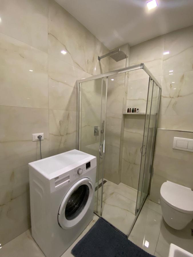 Edina By Hp Hotel Sarandë 外观 照片