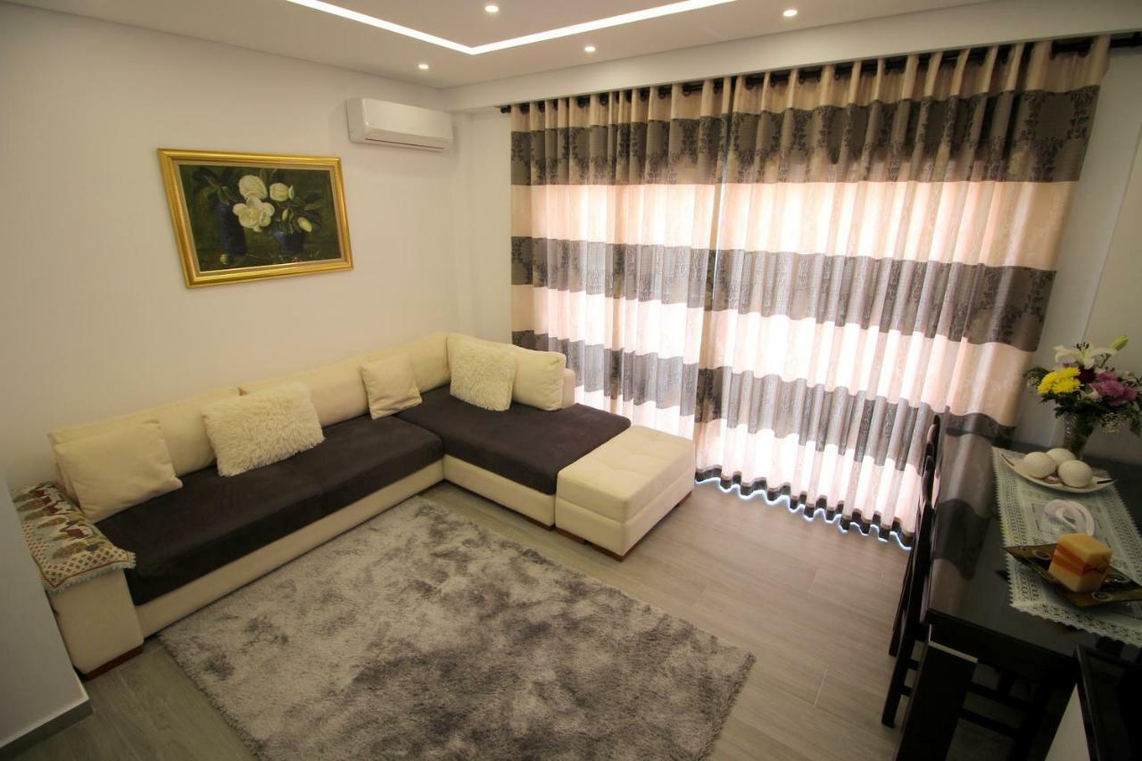 Edina By Hp Hotel Sarandë 外观 照片