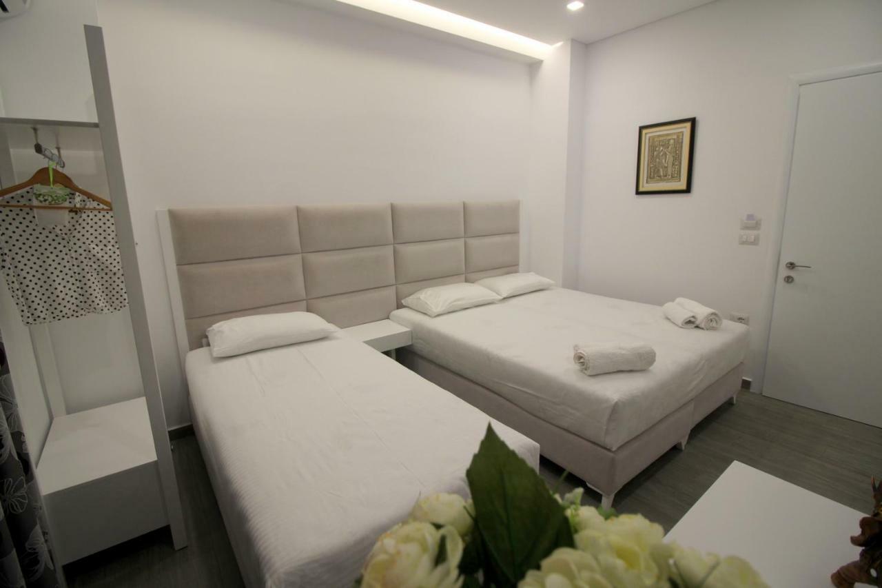 Edina By Hp Hotel Sarandë 外观 照片