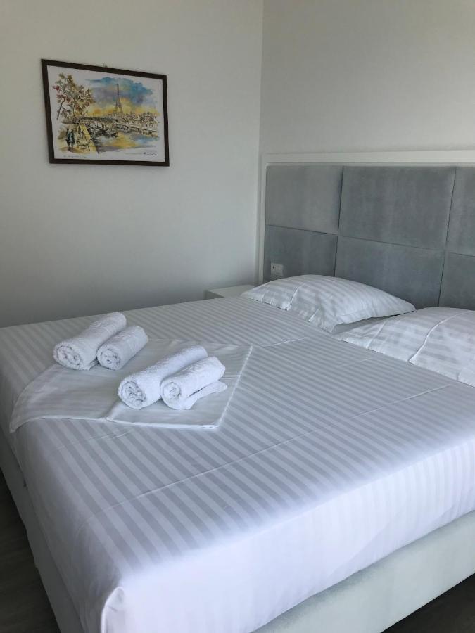 Edina By Hp Hotel Sarandë 外观 照片