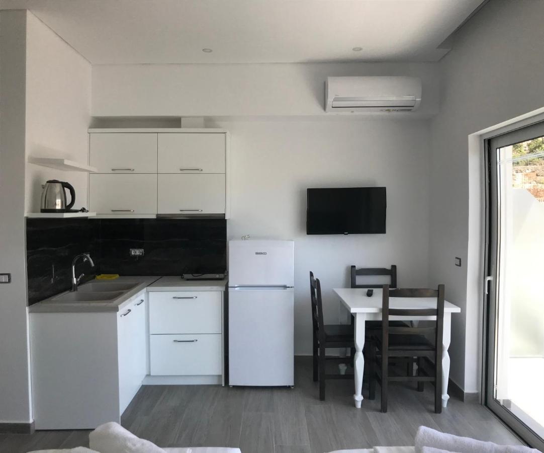 Edina By Hp Hotel Sarandë 外观 照片